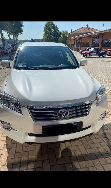 Usata Toyota RAV4 Style 150 CV (110 kW) 2012 Bianco SUV