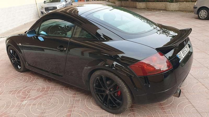Usata Audi TT 180 CV (132 kW) 1999 Nero Coupé