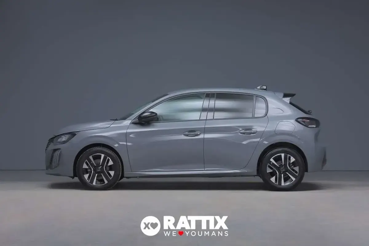 Usata Peugeot 208 Allure 110 CV (80 kW) 2025 Grigio selenium Utilitaria