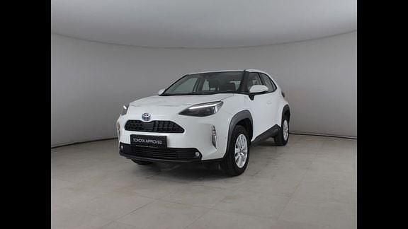Usata Toyota Yaris Cross Active 116 CV (85 kW) 2022 Bianco SUV