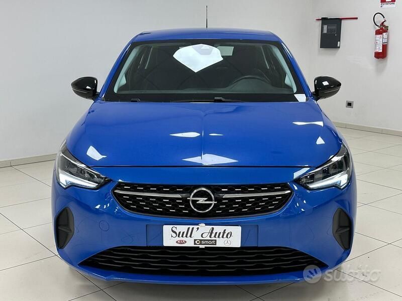 Usata Opel Corsa Elegance 101 CV (74 kW) 2022 Blu/azzurro Berlina