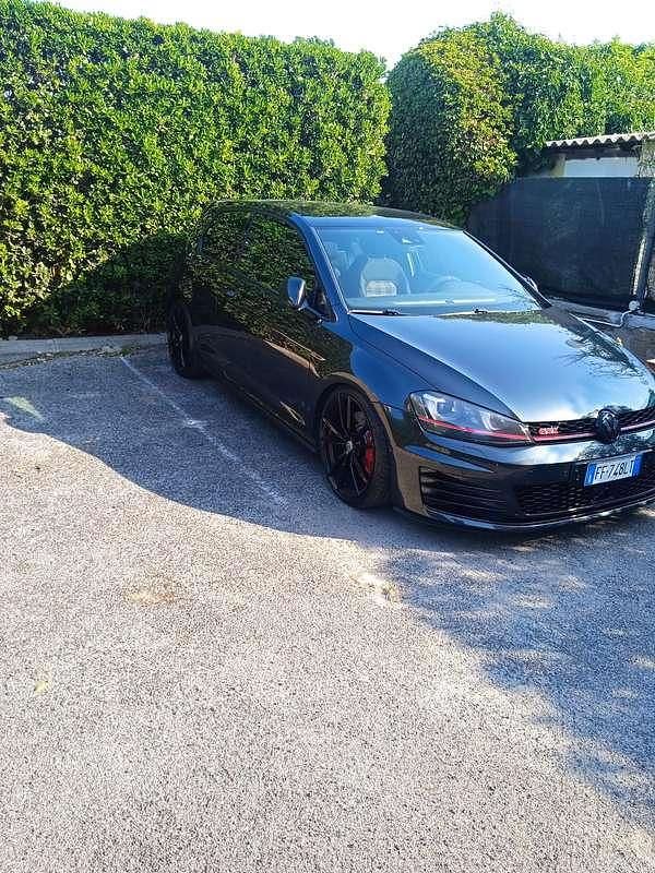 Usata VW Golf VII GTI 320 CV (235 kW) 2014 Grigio Berlina