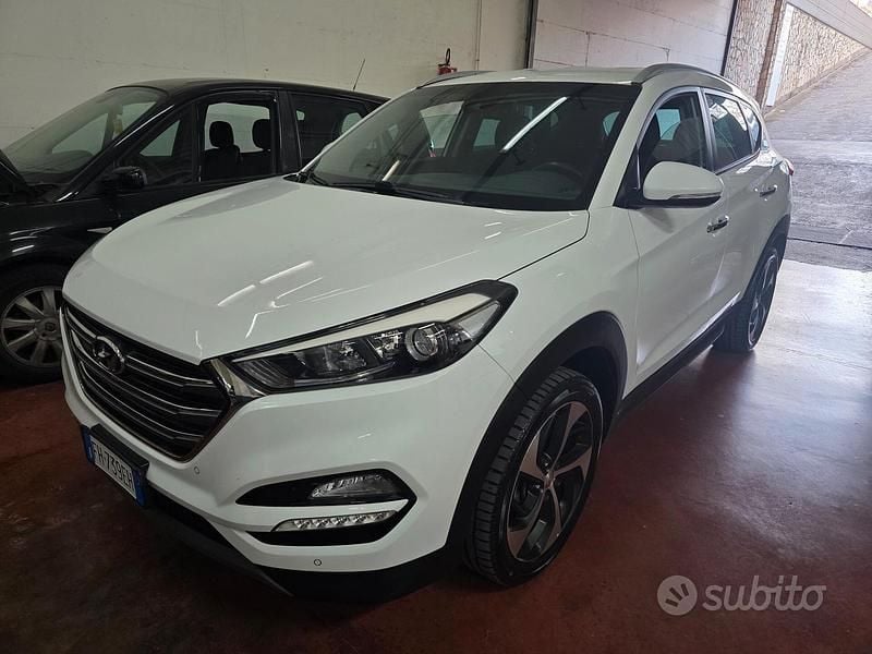 Usata Hyundai Tucson Xpossible 115 CV (84 kW) 2017 Bianco SUV