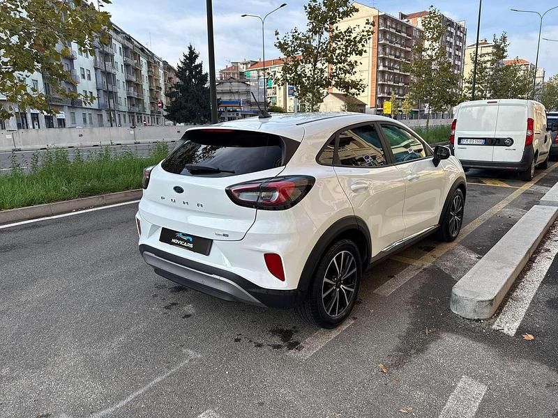 Usata Ford Puma Titanium S 125 CV (91 kW) 2020 Frozen white SUV