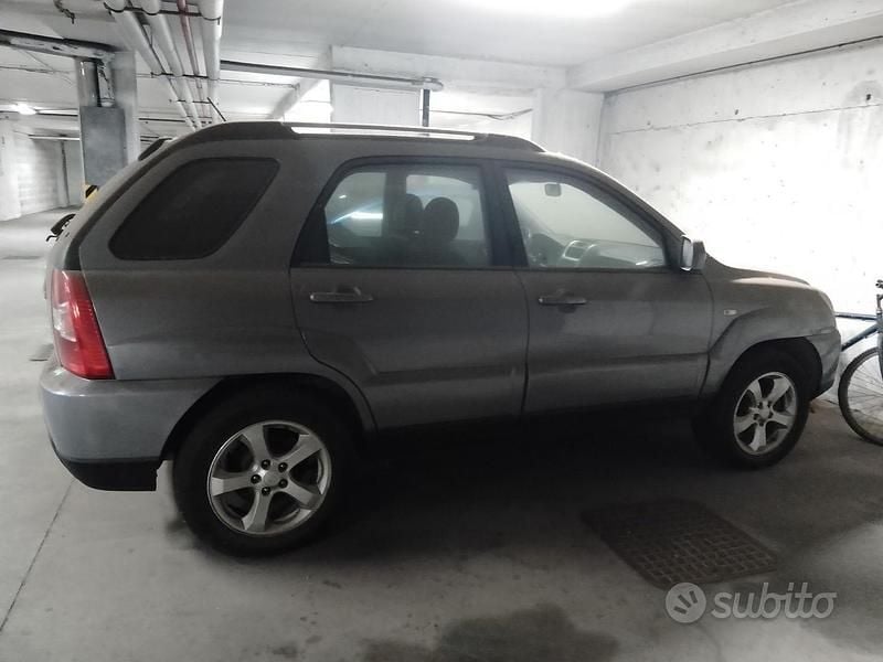 Usata Kia Sportage 2009 Grigio SUV