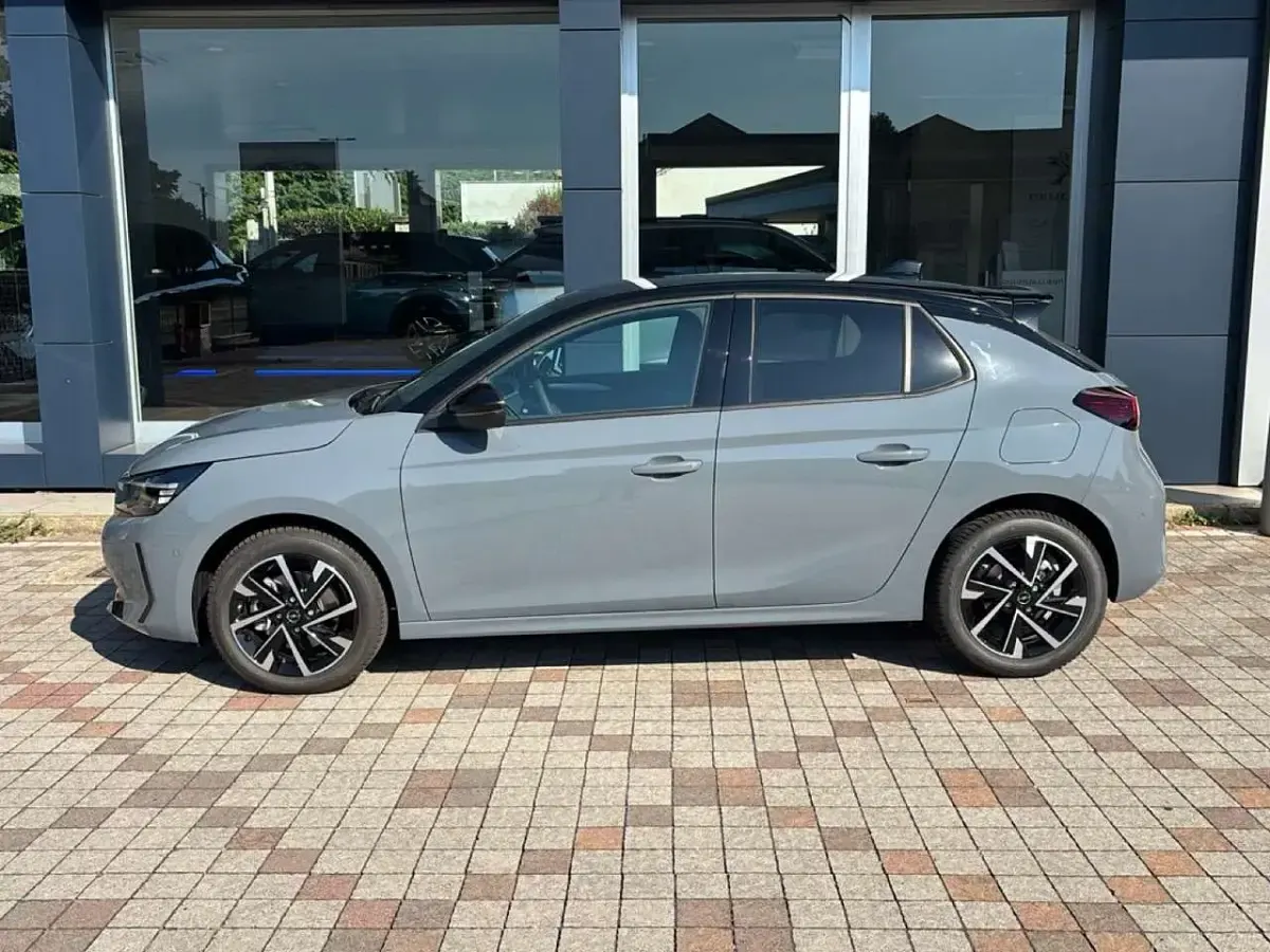 Nuova Opel Corsa 101 CV (74 kW) 2026 Other Utilitaria