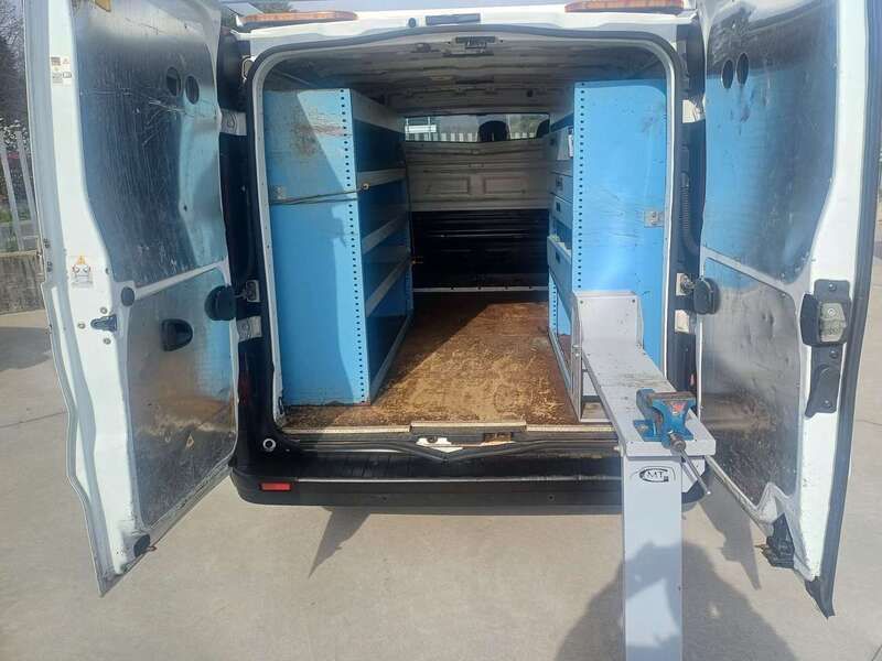 Usata Opel Vivaro 120 CV (88 kW) 2018 Bianco Monovolume
