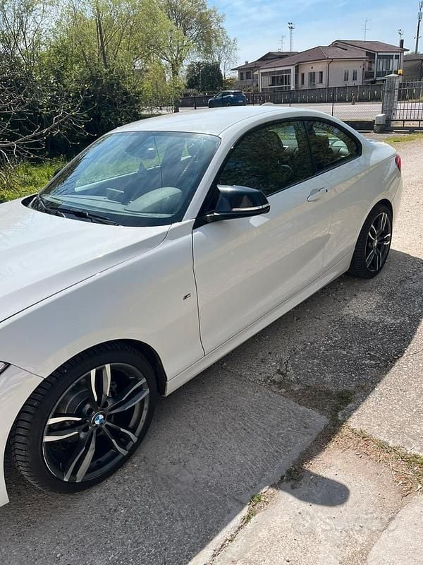 Usata BMW 218 M Sport 143 CV (105 kW) 2014 Bianco Coupé