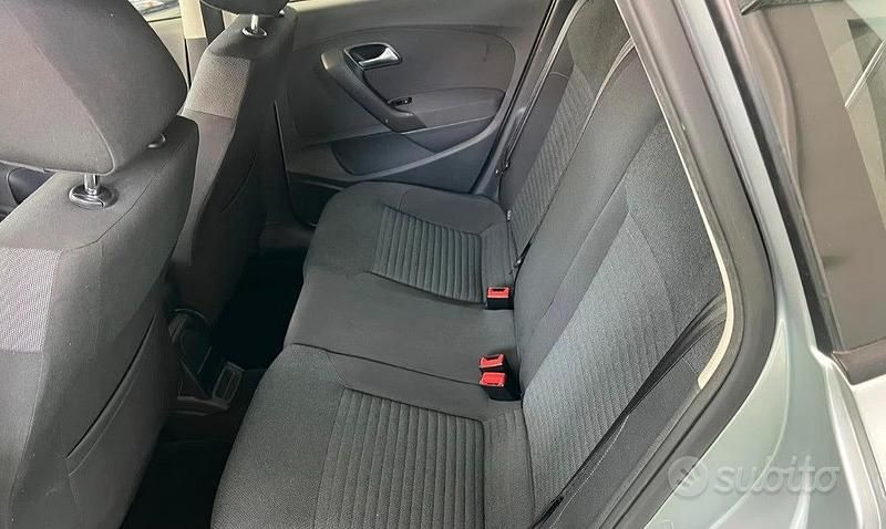 Usata VW Polo 50 CV (36 kW) 2011 Grigio Utilitaria