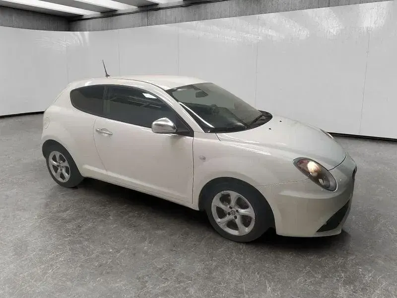 Usata Alfa Romeo MiTo 95 CV (69 kW) 2016 Bianco Utilitaria