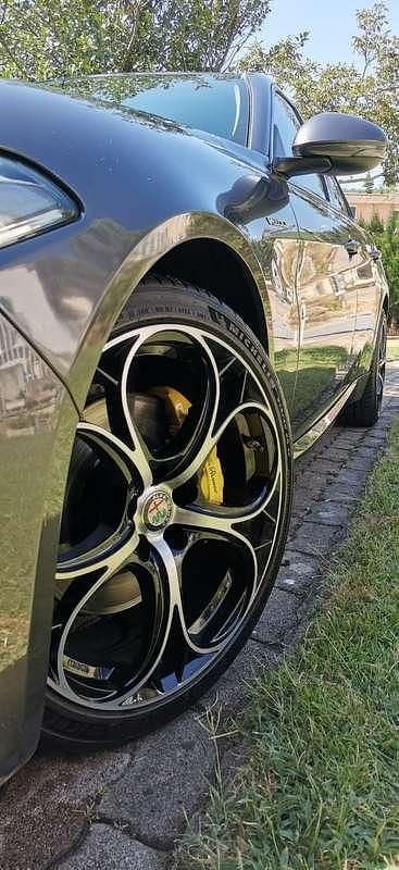 Usata Alfa Romeo Giulia Veloce 211 CV (155 kW) 2018 Berlina