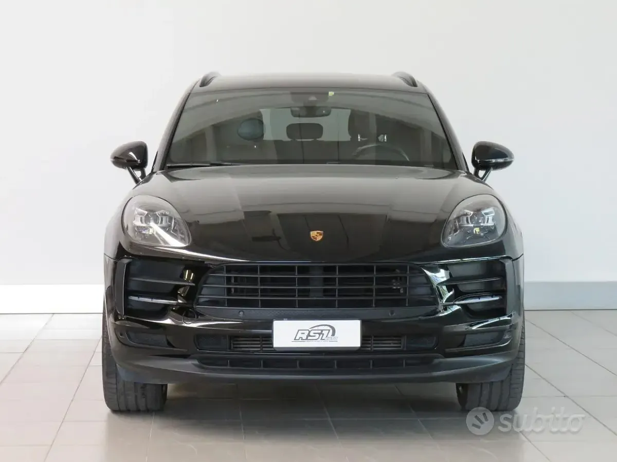 Usata Porsche Macan 245 CV (180 kW) 2021 Nero SUV