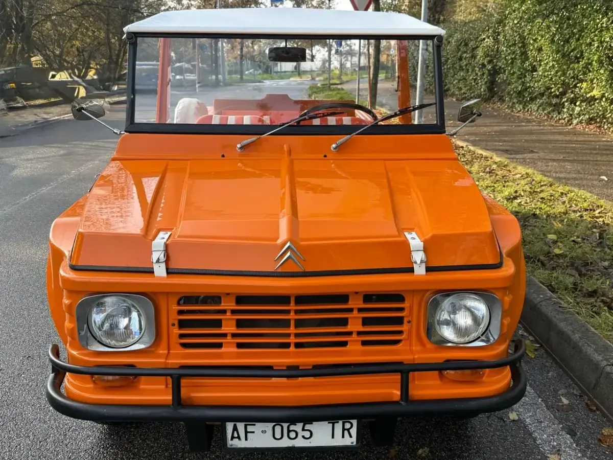 Usata Citroën Méhari 28 CV (20 kW) 1979 Arancione Cabrio