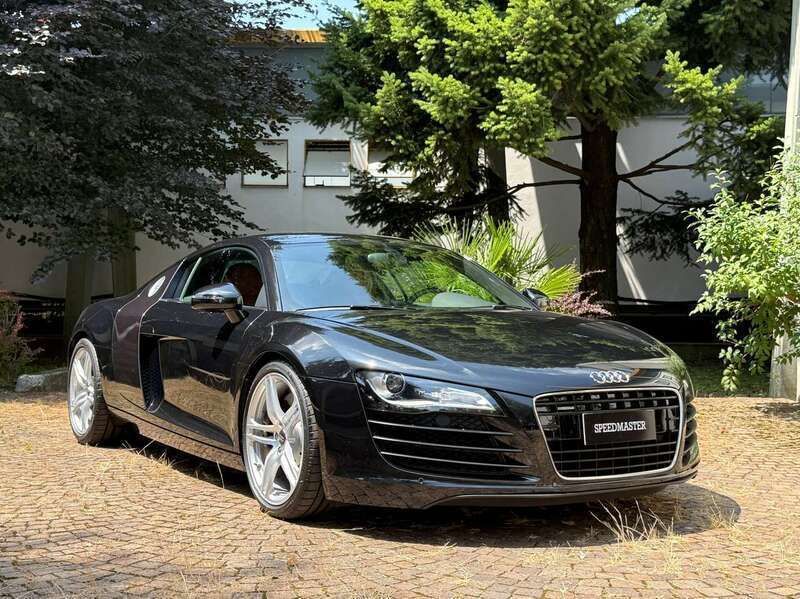 Nero Usata 2008 Audi R8 Coupé Ambiente Coupé | 84.500 € - Immagine 1/4