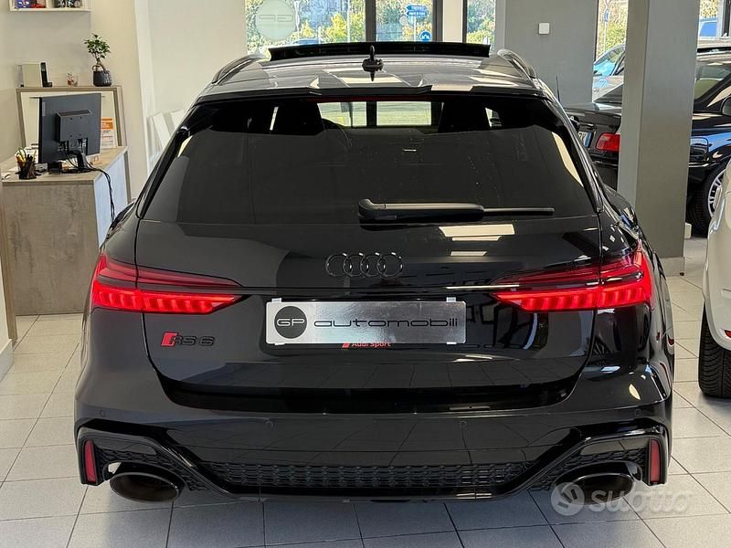 Usata Audi RS6 Sport 600 CV (441 kW) 2021 Nero Station wagon
