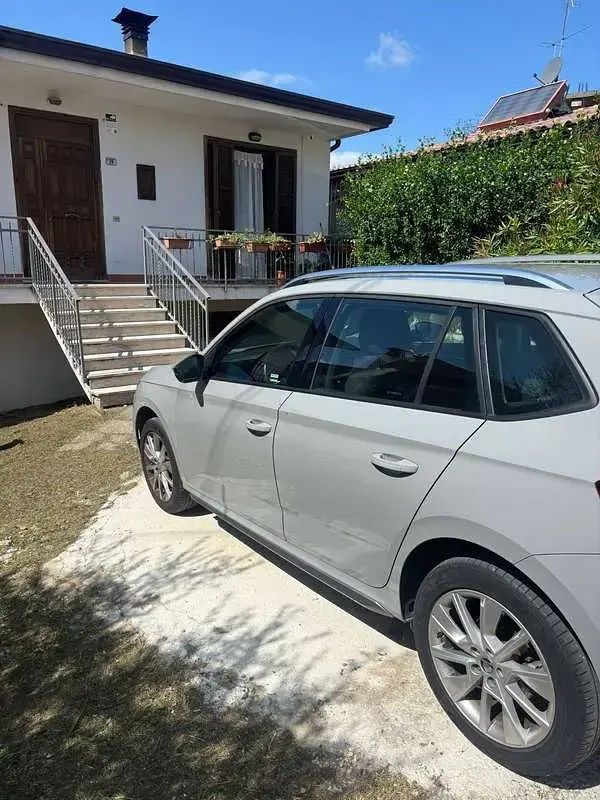Usata Skoda Kamiq Style 90 CV (66 kW) 2021 Grigio SUV