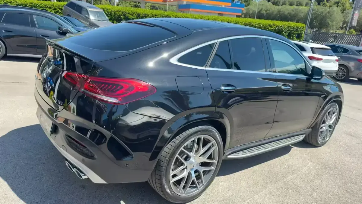 Usata Mercedes GLE53 AMG AMG 435 CV (319 kW) 2022 Nero Coupé