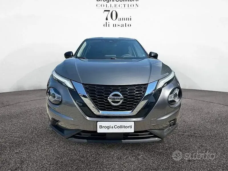 Usata Nissan Juke Acenta 114 CV (83 kW) 2021 Grigio SUV