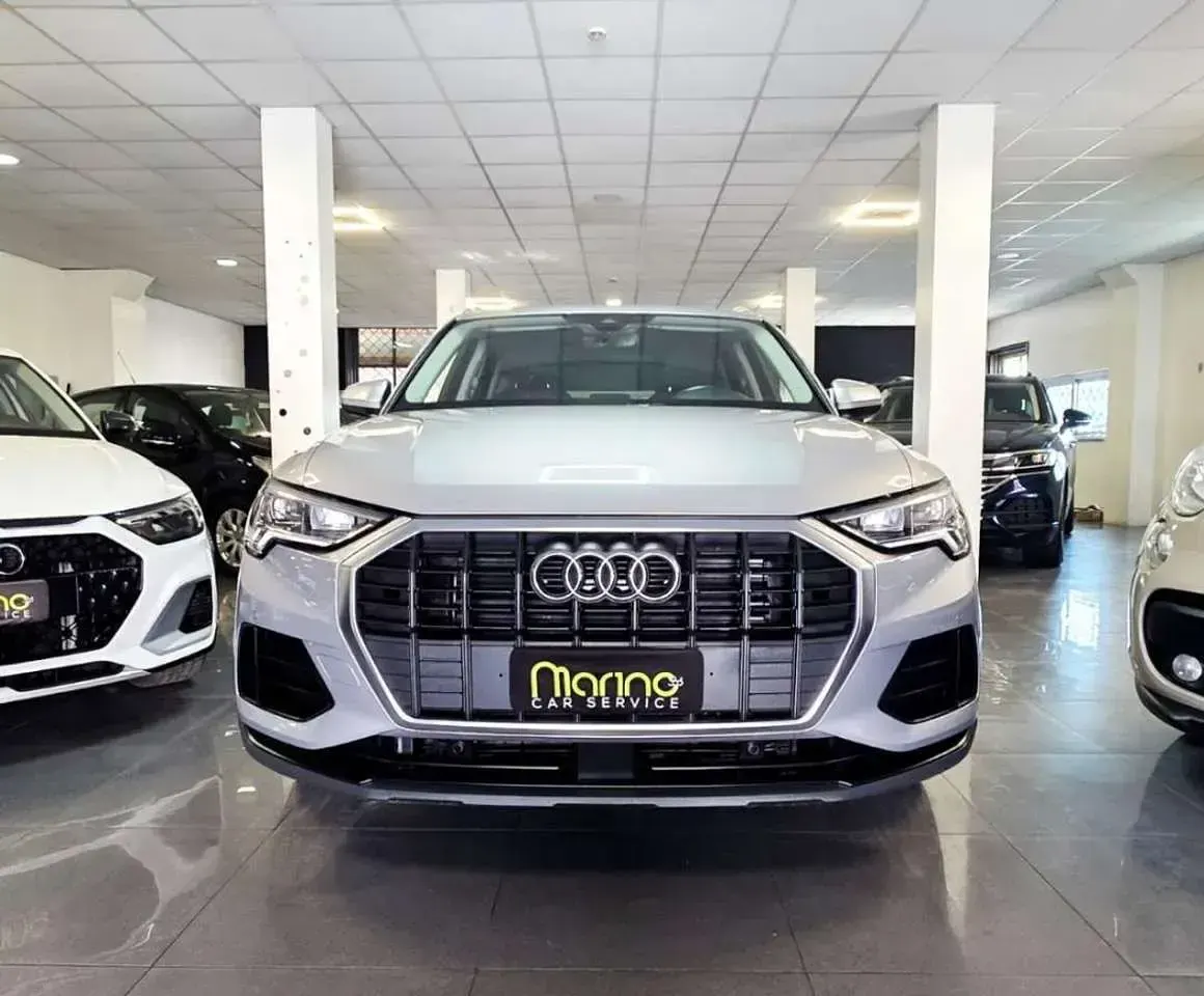 Usata Audi Q3 150 CV (110 kW) 2022 Grigio chiaro SUV