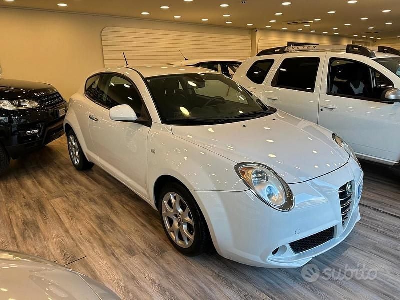 Usata Alfa Romeo MiTo Distinctive 95 CV (69 kW) 2010 Bianco Utilitaria