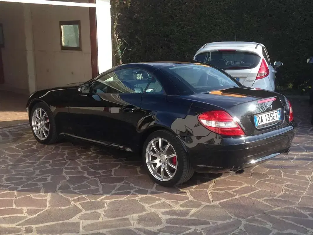 Usata Mercedes SLK200 163 CV (119 kW) 2006 Cabrio