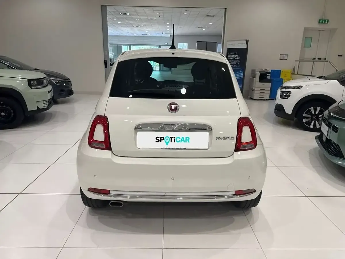 Usata Fiat 500 Dolcevita 70 CV (51 kW) 2023 Bianco Berlina