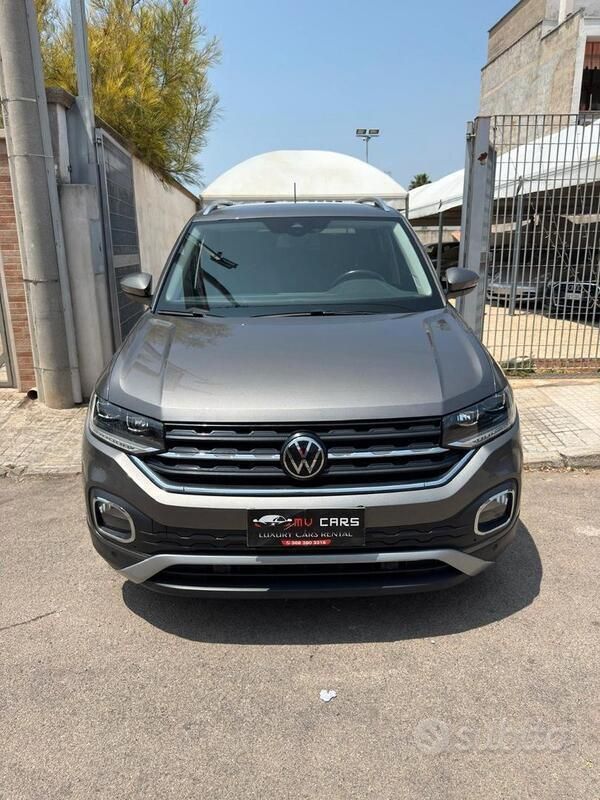 Usata VW T-Cross 95 CV (69 kW) 2020 Grigio SUV