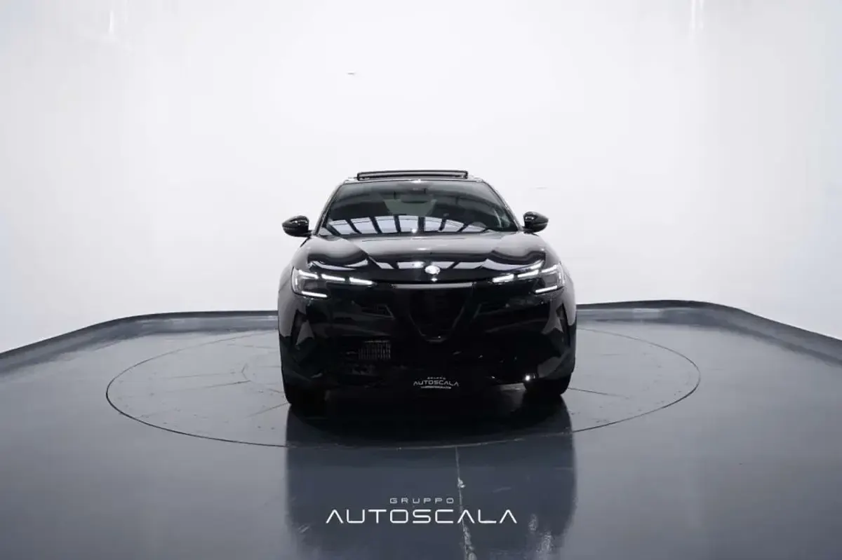 Nuova Alfa Romeo GT Junior Edizione Speciale 136 CV (100 kW) 2026 Nero tortona SUV