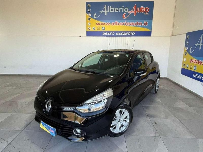 Nero Usata 2016 Renault Clio IV Life Tre volumi | 7490 € (Ottimo prezzo) - Immagine 1/4