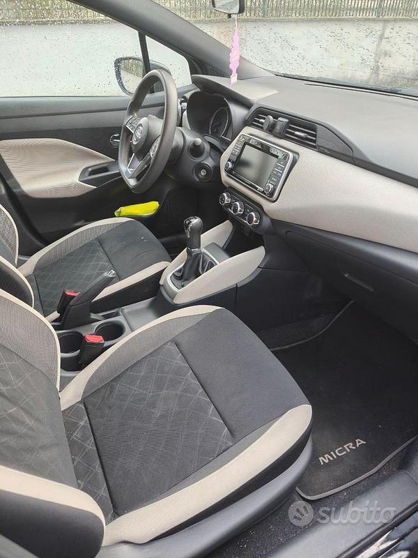 Usata Nissan Micra Acenta 90 CV (66 kW) 2017 Nero Utilitaria