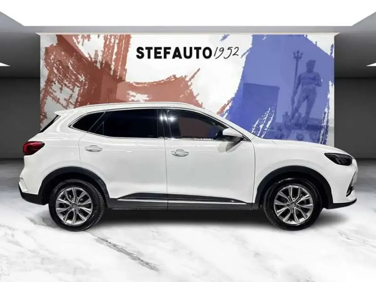 Usata MG HS Luxury 162 CV (119 kW) 2024 Bianco SUV