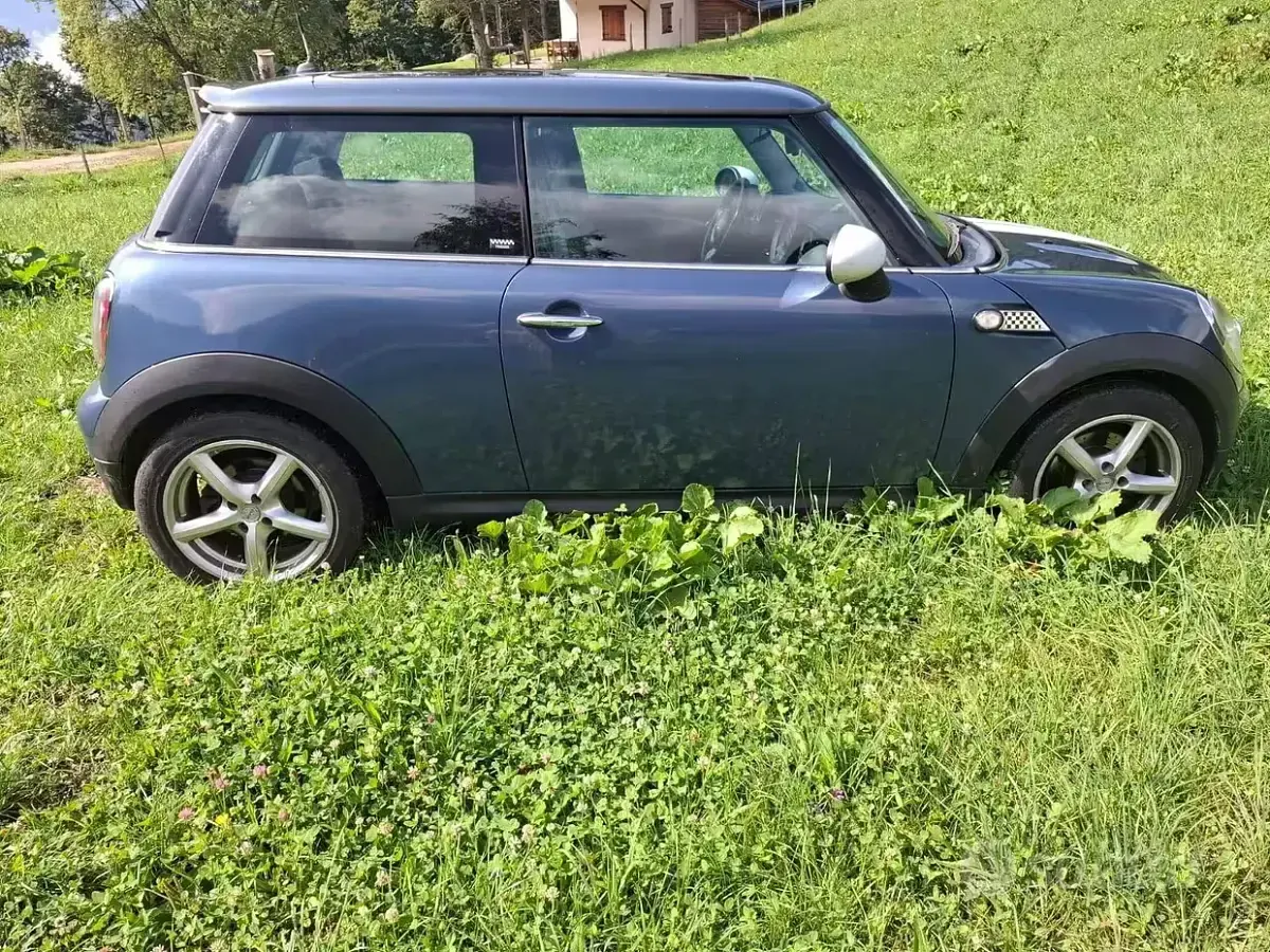 Usata Mini Cooper D 2010 Utilitaria