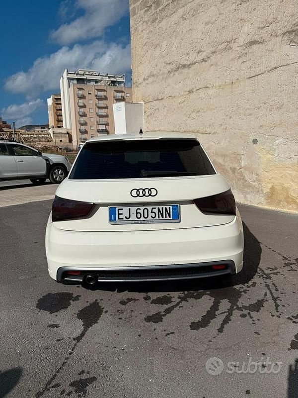 Usata Audi A1 S-Line 106 CV (77 kW) 2011 Bianco Utilitaria