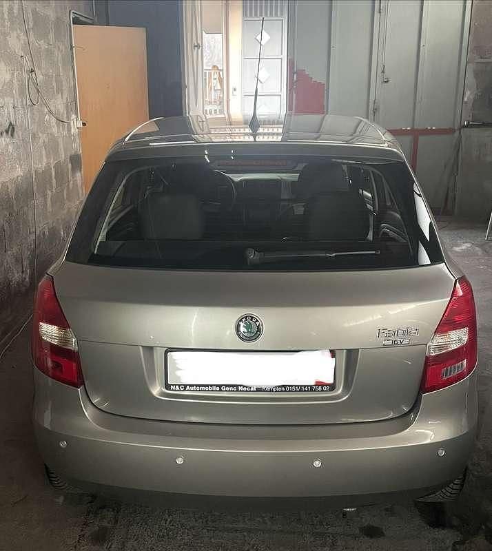 Usata Skoda Fabia 86 CV (63 kW) 2009 Berlina