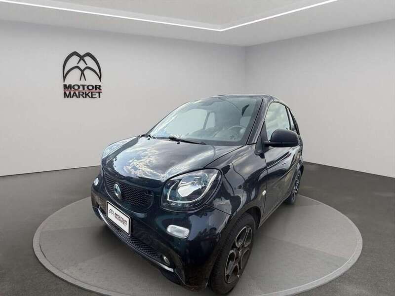 Nero Usata 2018 Smart ForTwo Cabrio Passion Cabrio | 12.750 € (Ottimo prezzo) - Immagine 1/4