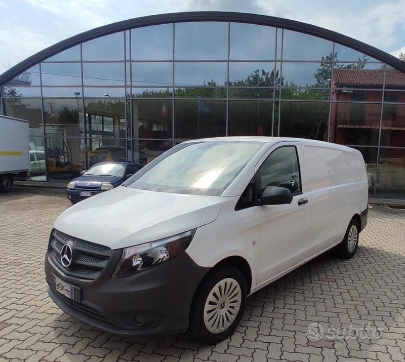 Usata Mercedes Vito 136 CV (100 kW) 2018 Bianco Furgone