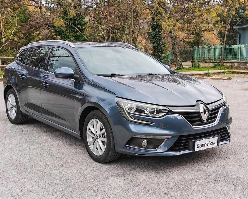 Usata Renault Mégane GrandTour Business 116 CV (85 kW) 2019 Grigio Station wagon
