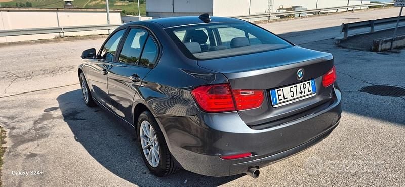 Begagnad BMW 316 116 HK (85 kW) 2012 Grå Sedan