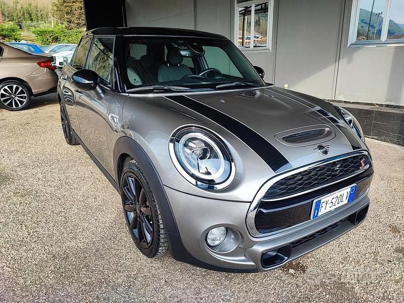 Usata Mini Cooper SD Hype 169 CV (124 kW) 2019 Grigio Utilitaria