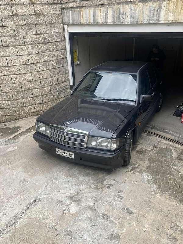Usata Mercedes 190 185 CV (136 kW) 1986 Berlina