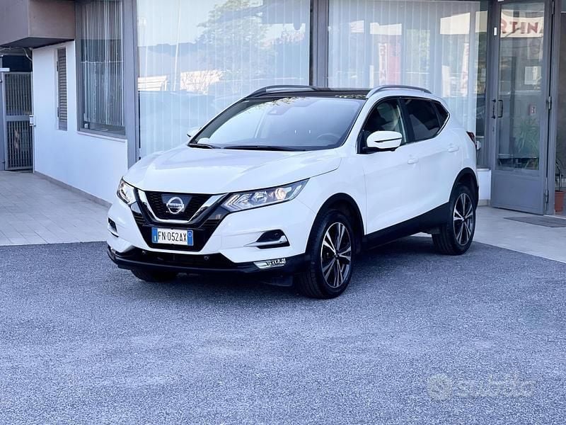Usata Nissan Qashqai 116 CV (85 kW) 2018 Bianco SUV