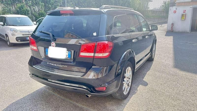 Usata Fiat Freemont Lounge 170 CV (125 kW) 2015 SUV