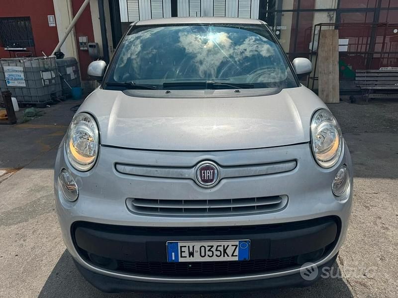 Usata Fiat 500L Lounge 85 CV (62 kW) 2014 Argento Monovolume