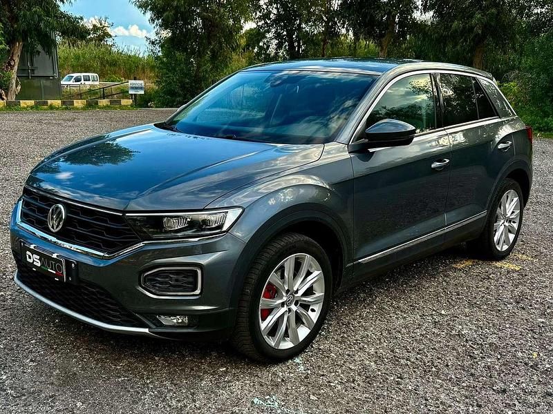 Usata VW T-Roc Advance 150 CV (110 kW) 2018 Grigio SUV