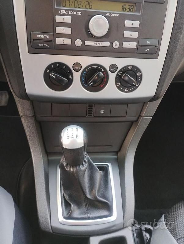 Usata Ford Focus 90 CV (66 kW) 2006 Station wagon