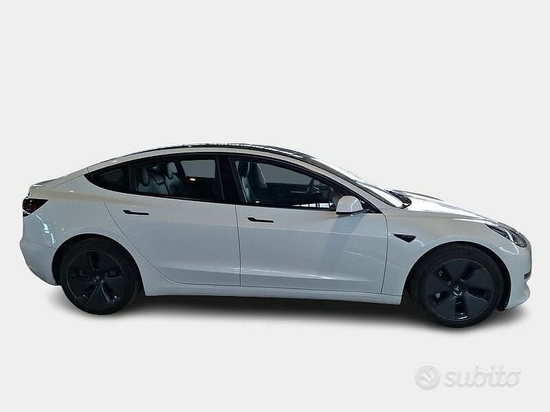 Usata Tesla Model 3 366 kW (498 CV) 2021 Bianco Berlina