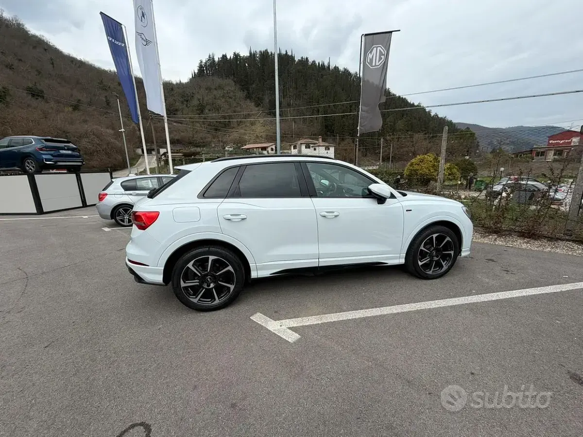 Usata Audi Q3 S-Line 150 CV (110 kW) 2021 Bianco SUV