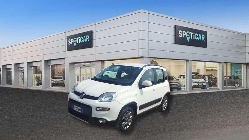 Usata Fiat Panda 4x4 75 CV (55 kW) 2013 Bianco Utilitaria