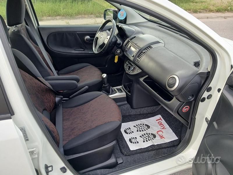 Usata Nissan Note N-TEC 88 CV (64 kW) 2009 Bianco Utilitaria
