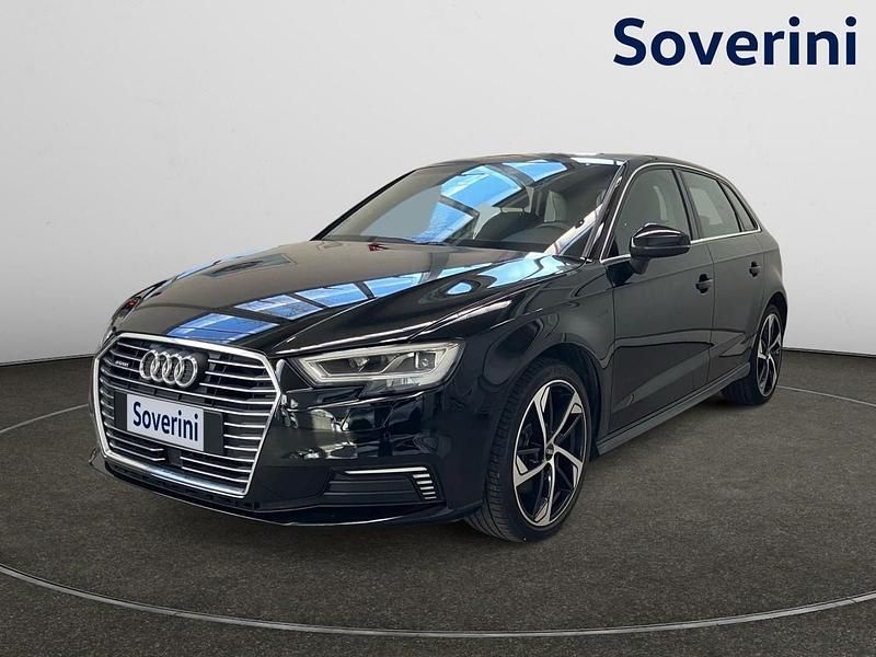 Nero Usata 2020 Audi A3 e-tron Sport Due volumi | 19.900 € (Ottimo prezzo) - Immagine 1/4